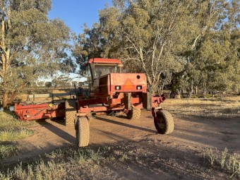 8825 Case Windrower