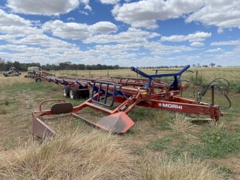 Morris 1400 Hay Hiker