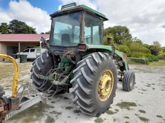 John Deere 4040 Tractor with FEL