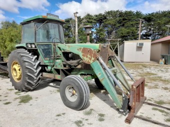 John Deere 4040 Tractor with FEL