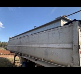 Borcat Tri-Axle Tipper