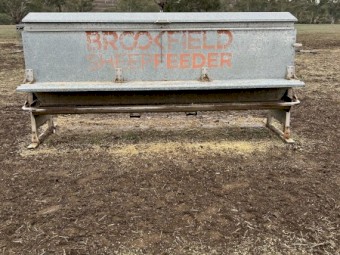 Brookfield Sheep Feeders