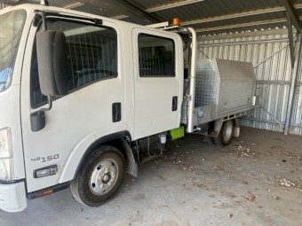 2016 Isuzu NPR 250 Dual Cab Truck with Crutching Trailer Combo