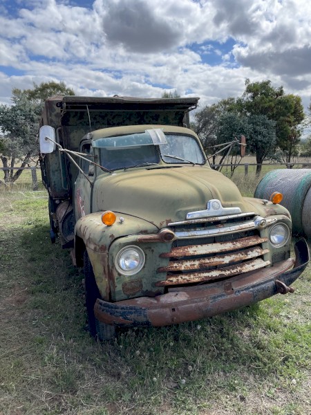 Bedford D Series Truck