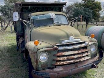 Bedford D Series Truck