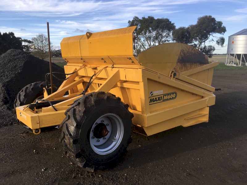 2017 HW Maxi 600 Scraper