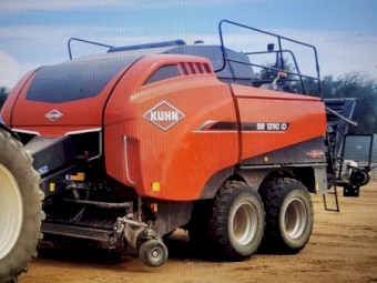 2012 John Deere 8360R with 2019 Kuhn 1290ID Baler