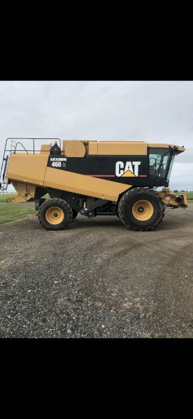 CAT Lexion 460R Header with Front and Trailer