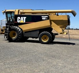 CAT Lexion 460R Header with Front and Trailer