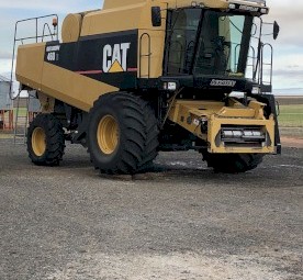 CAT Lexion 460R Header with Front and Trailer