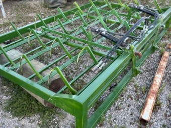 Square Bale Grab 14 pack