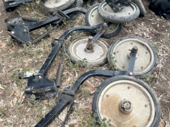 Manutec Press wheels x 23