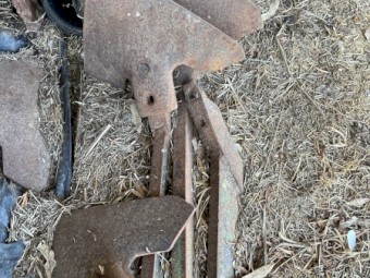 Fertilizer bar / Hiller