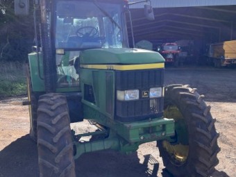 John Deere 7410 Tractor