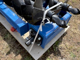 Skid Steer Auger Set with 3 bits
