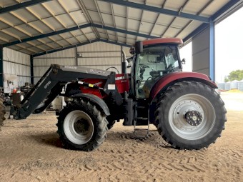 2011 Case IH 210 Puma Tractor with Howard Quicke Loader