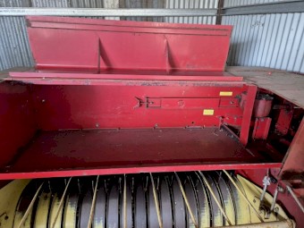 New Holland 317 small square baler