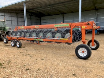 2020 Schinckel 18 reel V rake