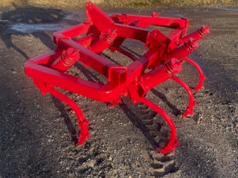 HEAVY DUTY MF chisel plough ripper 