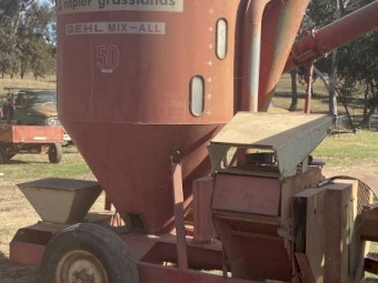 Gehl Mixall Feed Mixer