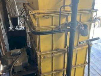 Morton Baker Wool Press