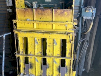 Morton Baker Wool Press