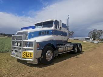 1999 International Transtar 4700