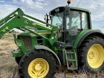 John Deere 6430 Premium Tractor with FEL