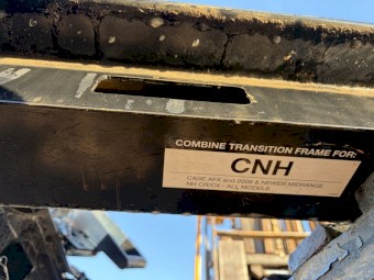 NEW MacDon CNH Adapter kit