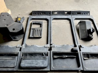 Steiger Safari cab plastics 