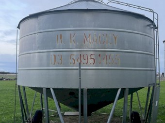 R K Macey 28t Field bin