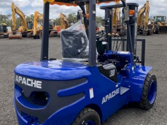 Apache 3 tonne Forklift