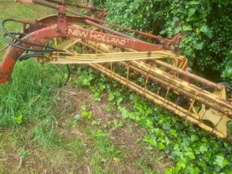 New Holland 258 Hay Rake