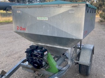 Farm Pro Grain feeder with Auger