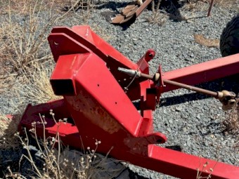 Linkage spreader trailer/carrier