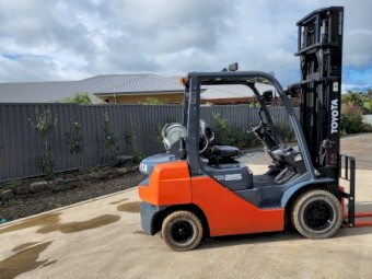 Forklift 2.5T Toyota
