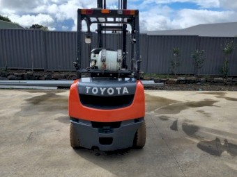 Forklift 2.5T Toyota