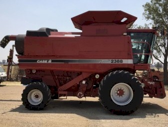 Case IH 2388 Header