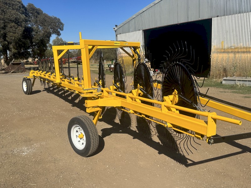New Elsworth In-Line Hay Rake
