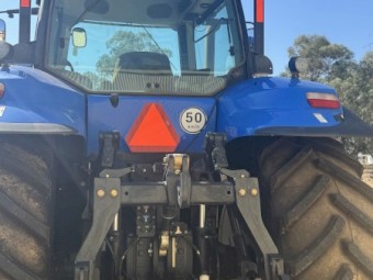 New Holland T8.320