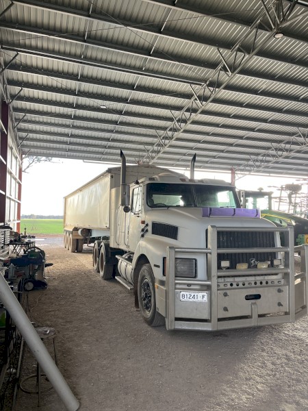 WANTED Truck and Tipper