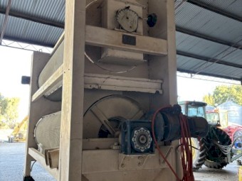 Indent cylinder cleaner