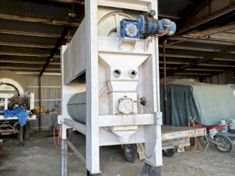 Indent cylinder cleaner