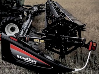 WANTED Macdon D60/D65/D135 Front