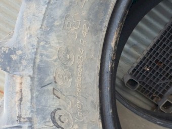 480/80r42 tyres x2