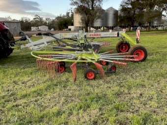Claas 2900 Liner Hay Rake