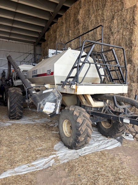 Bourgault 5245 Air Seeder Cart