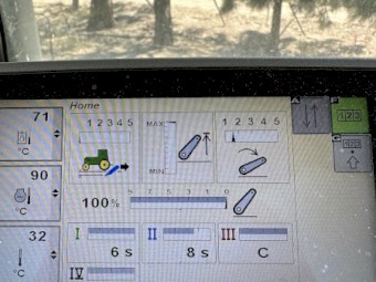 John Deere 8225R Tractor