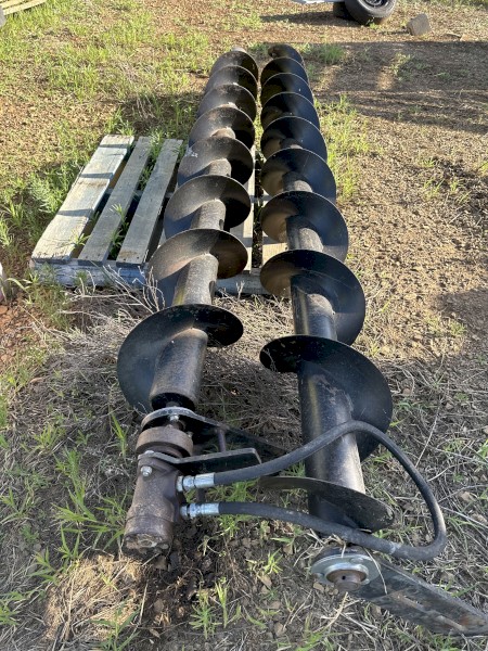 Conquest Top Cross Auger