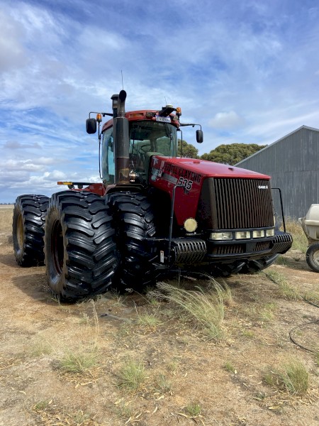 Case IH 535HD Steiger Tractor